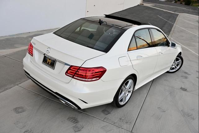Photo of 2014 Diamond White Pearl Mercedes-Benz E-Class