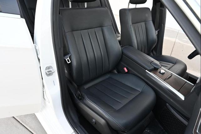Photo of 2014 Diamond White Pearl Mercedes-Benz E-Class