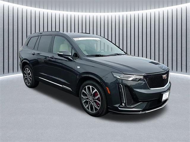 2022 Cadillac XT6
