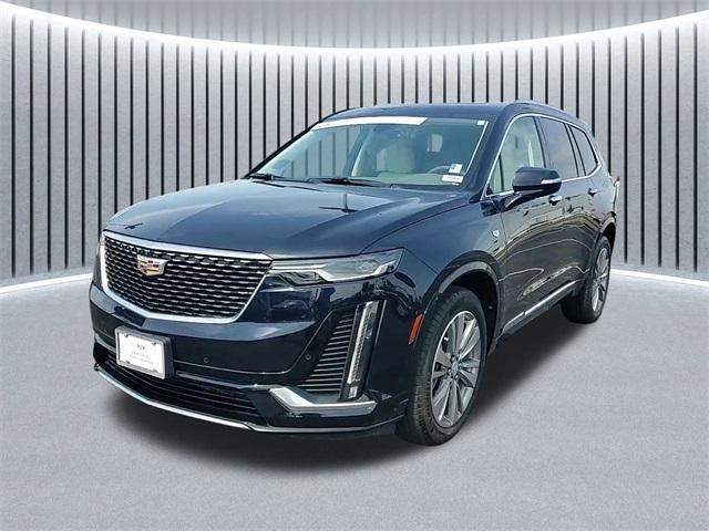 Photo of 2022 Dark Moon Blue Metallic Cadillac XT6