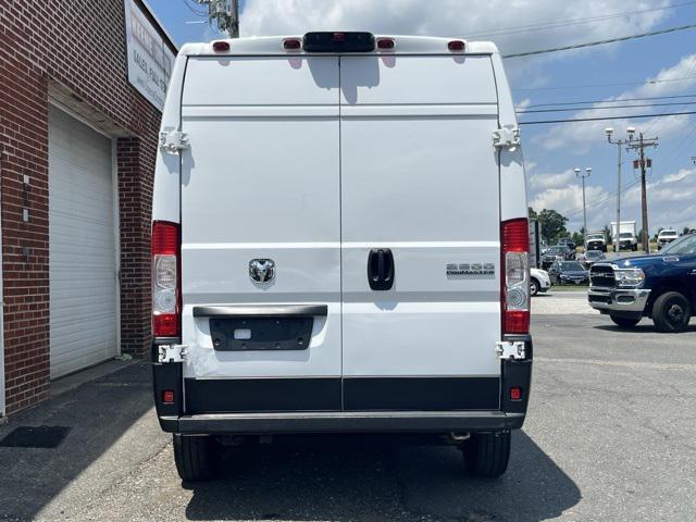 Photo of 2023 Bright White Clearcoat RAM ProMaster 2500