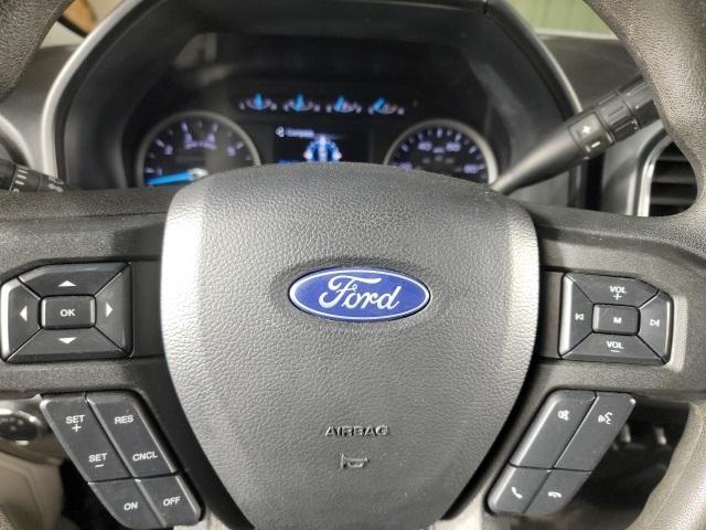 Photo of 2019 Oxford White Ford F-250