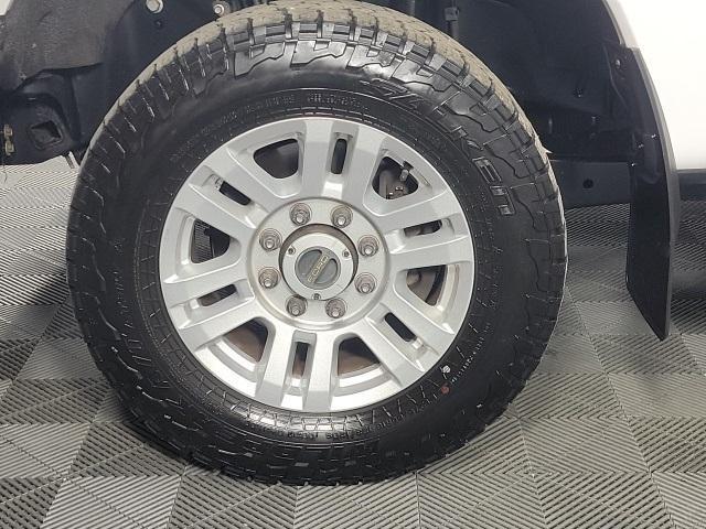 Photo of 2019 Oxford White Ford F-250