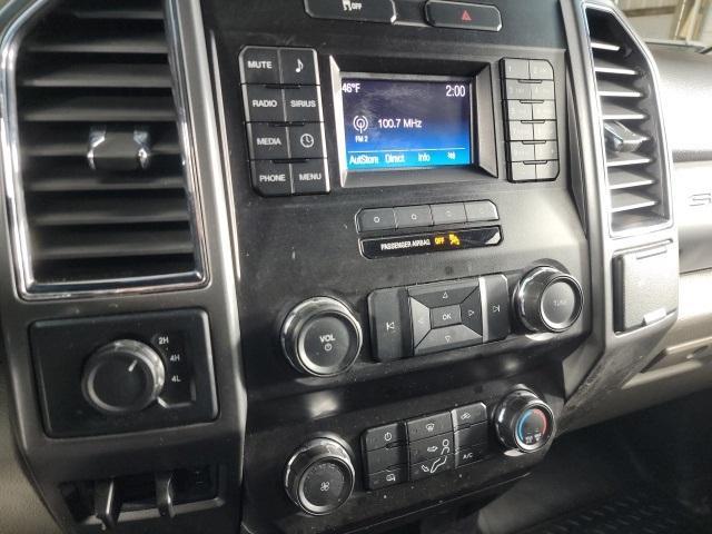 Photo of 2019 Oxford White Ford F-250