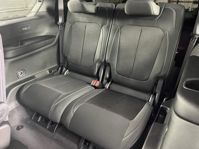 Photo of 2025 Bright White Clearcoat Jeep Grand Cherokee L