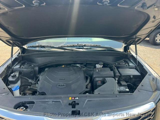 Photo of 2020 Ebony Black Kia Telluride
