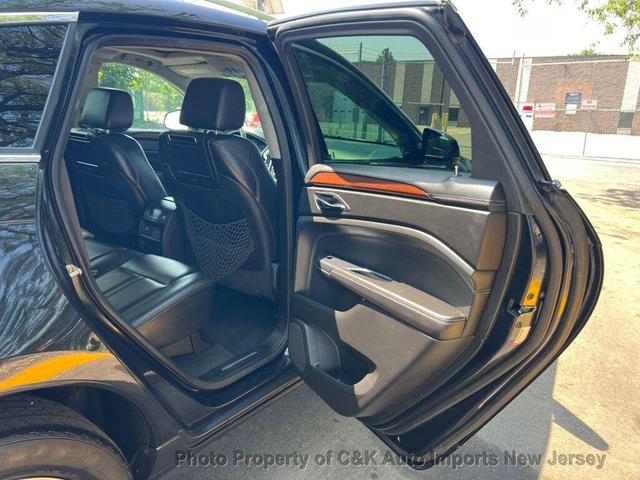 Photo of 2013 Not Specified Cadillac SRX