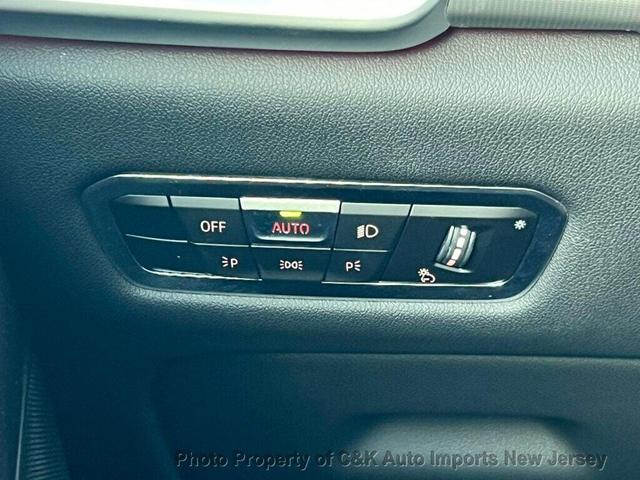 Photo of 2023 Alpine White BMW X5