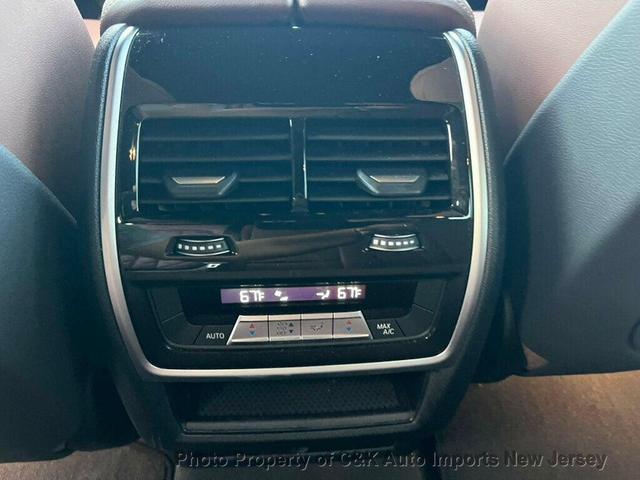Photo of 2023 Alpine White BMW X5