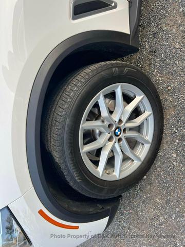 Photo of 2023 Alpine White BMW X5