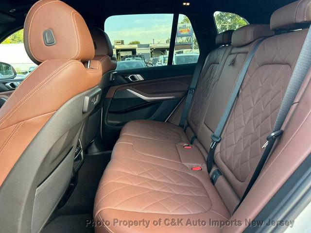 Photo of 2023 Alpine White BMW X5