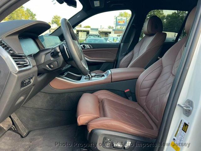 Photo of 2023 Alpine White BMW X5