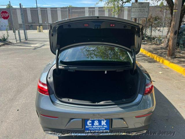 Photo of 2018 Selenite Grey Metallic Mercedes-Benz E-Class