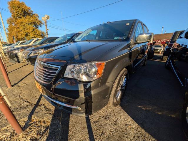 2011 Chrysler Town & Country