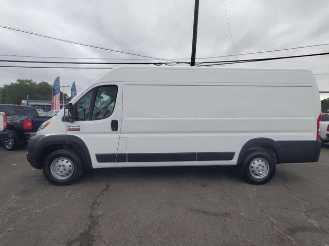 Photo of 2022 White RAM ProMaster 3500