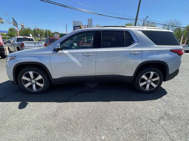 Photo of 2018 Silver Chevrolet Traverse