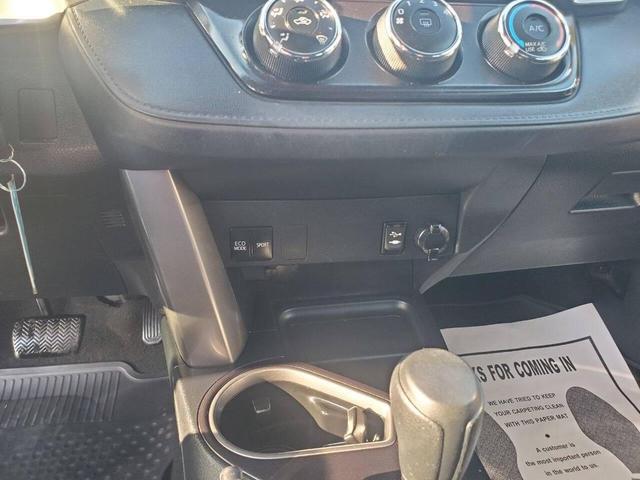 Photo of 2017 Black Toyota RAV4