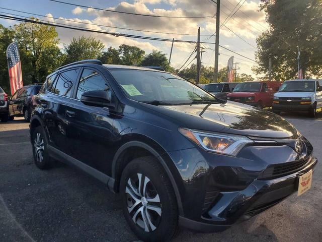 Photo of 2017 Black Toyota RAV4
