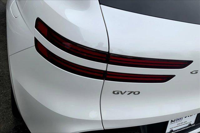 Photo of 2024 Uyuni White Genesis GV70