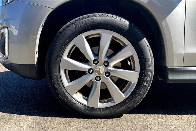 Photo of 2015 Silver Mitsubishi Outlander Sport