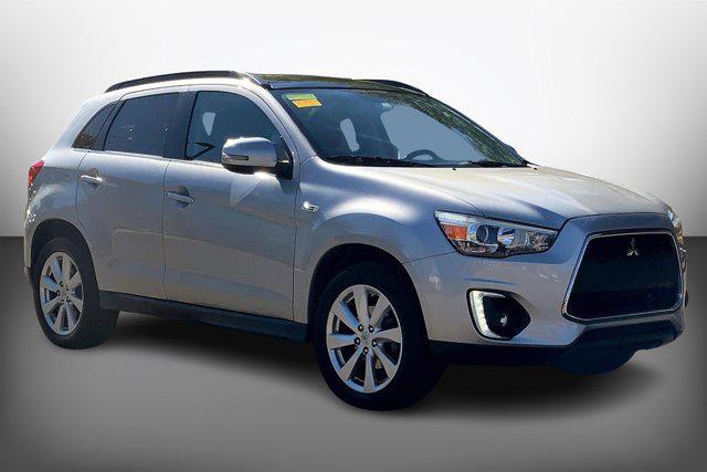 Photo of 2015 Silver Mitsubishi Outlander Sport
