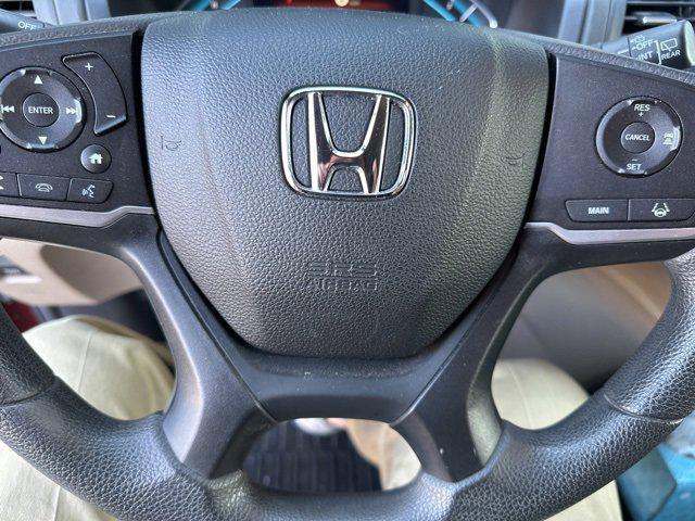Photo of 2019 Deep Scarlet Pearl Honda Odyssey