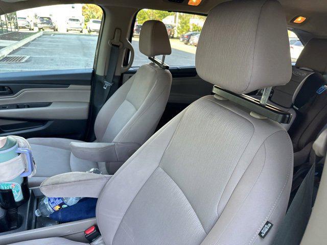 Photo of 2019 Deep Scarlet Pearl Honda Odyssey