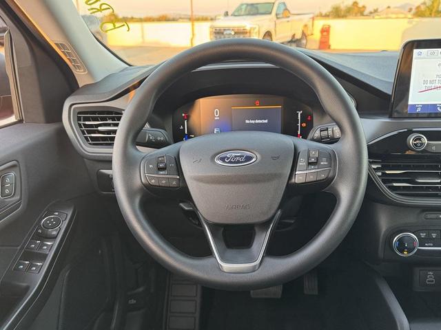 Photo of 2025 Rapid Red Metallic Tinted Clearcoat Ford Escape