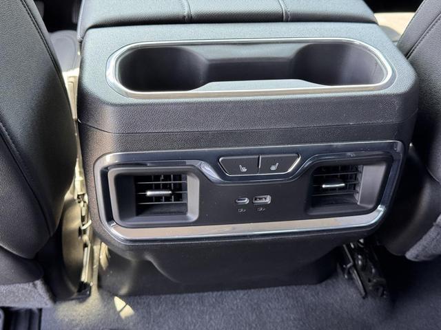 Photo of 2024 Black Chevrolet Silverado 2500