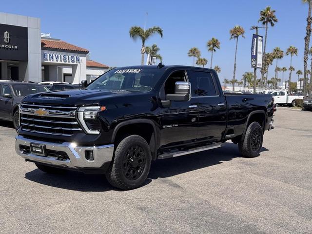 Photo of 2024 Black Chevrolet Silverado 2500