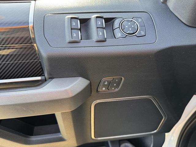 Photo of 2019 Oxford White Ford F-150