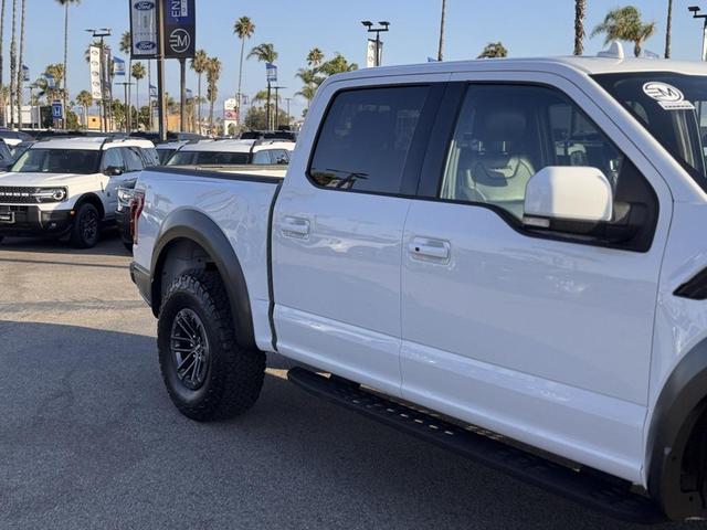Photo of 2019 Oxford White Ford F-150
