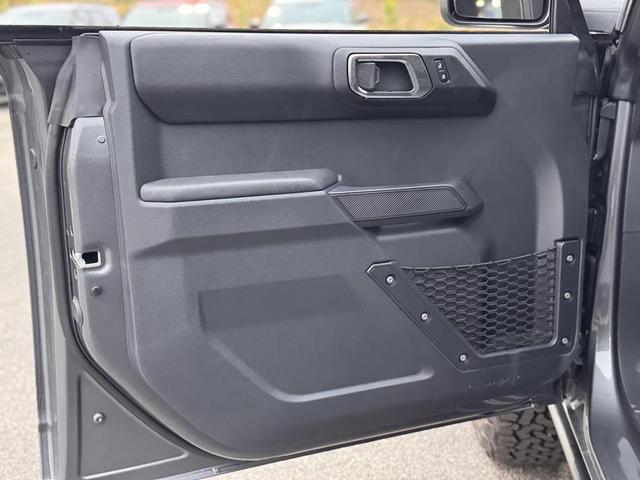 Photo of 2025 Carbonized Gray Metallic Ford Bronco