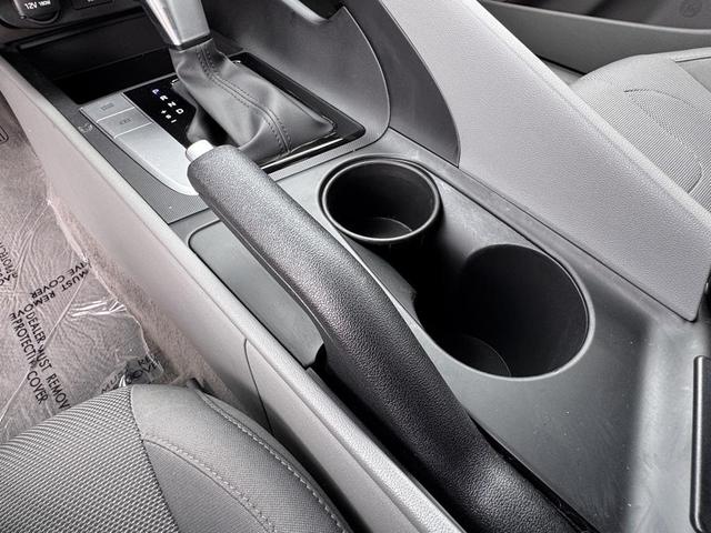 Photo of 2022 Phantom Black Hyundai ELANTRA