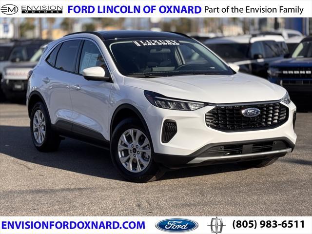 Photo of 2024 Oxford White Ford Escape
