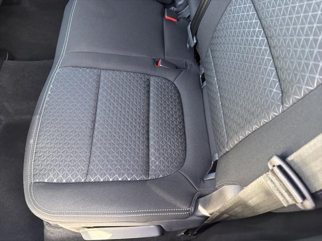 Photo of 2024 Oxford White Ford Escape