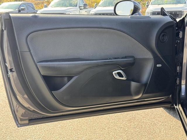 Photo of 2015 Granite Crystal Metallic Clearcoat Dodge Challenger
