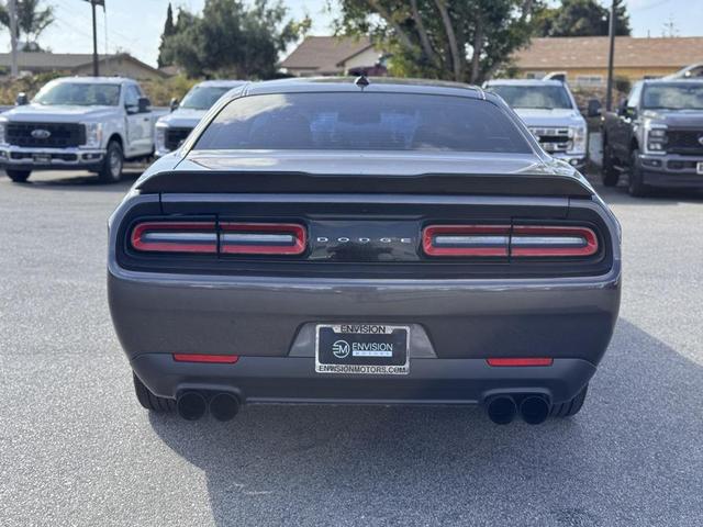 Photo of 2015 Granite Crystal Metallic Clearcoat Dodge Challenger
