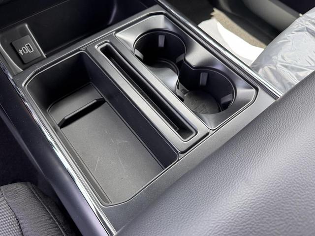 Photo of 2025 Carbonized Gray Metallic Ford F-150