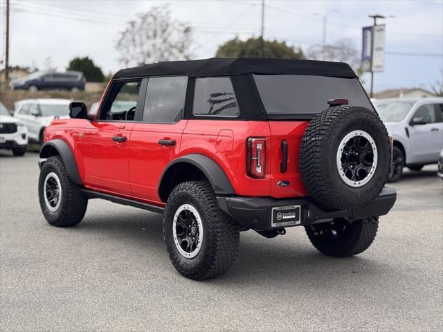 Photo of 2023 Race Red Ford Bronco