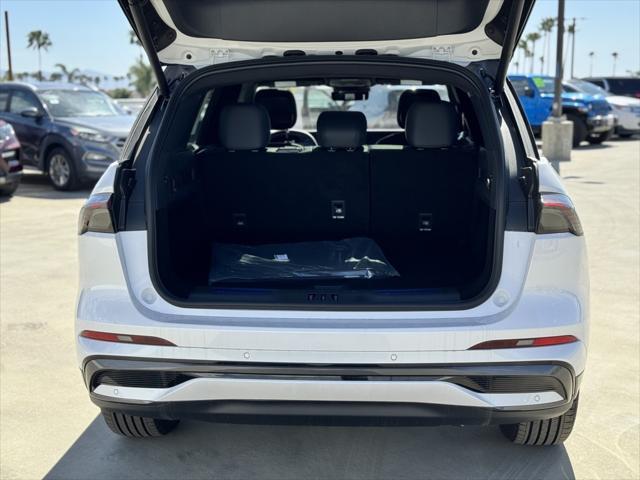 Photo of 2025 Platinum Lincoln Nautilus