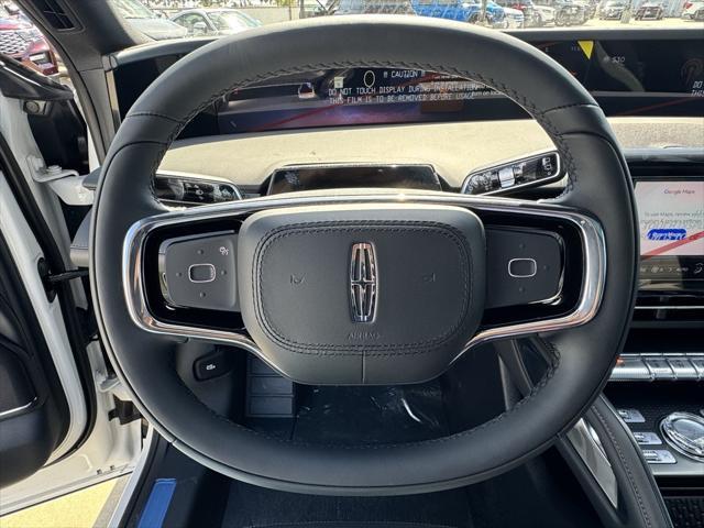 Photo of 2025 Platinum Lincoln Nautilus