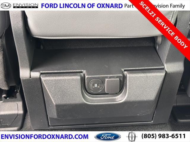 Photo of 2025 Oxford White Ford F-350