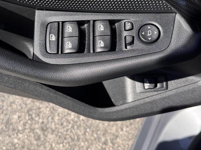 Photo of 2024 Gray BMW 228 Gran Coupe