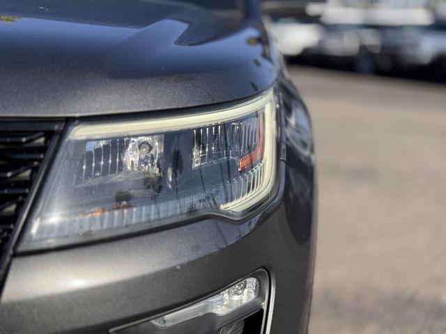 Photo of 2018 Magnetic Ford Explorer