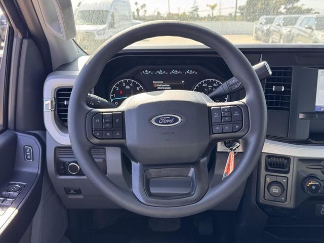 Photo of 2025 Gray Ford F-350