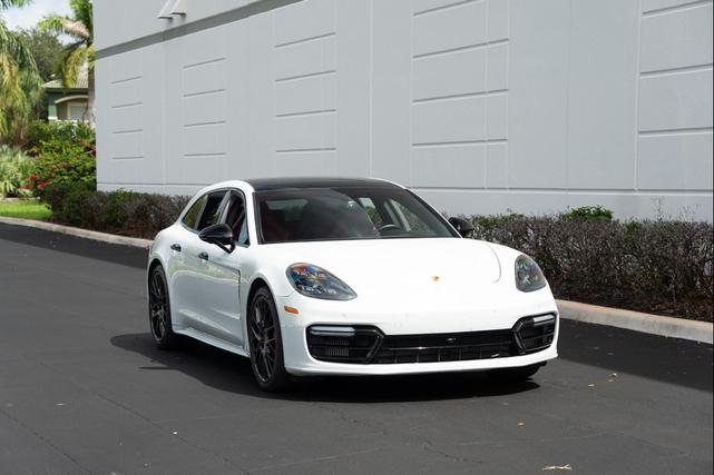 Photo of 2020 Carrara White Metallic Porsche Panamera