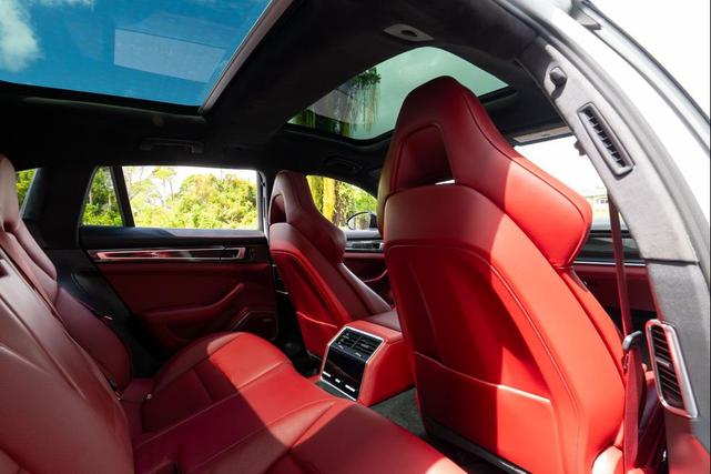 Photo of 2020 Carrara White Metallic Porsche Panamera