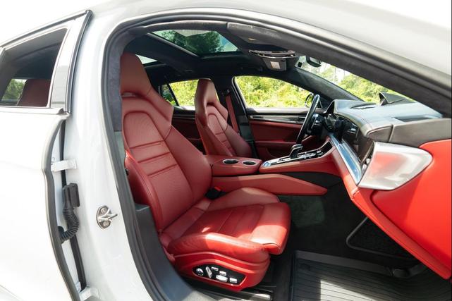 Photo of 2020 Carrara White Metallic Porsche Panamera