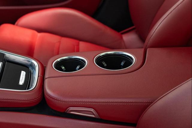 Photo of 2020 Carrara White Metallic Porsche Panamera